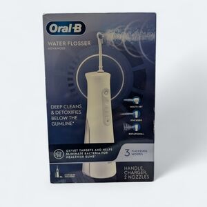 Oral-B White Water Flosser - Advanced Oral Care New